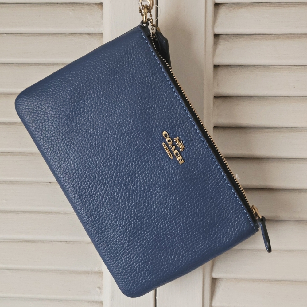 NWOT - Coach Small Blue Leather Wristlet Authentic